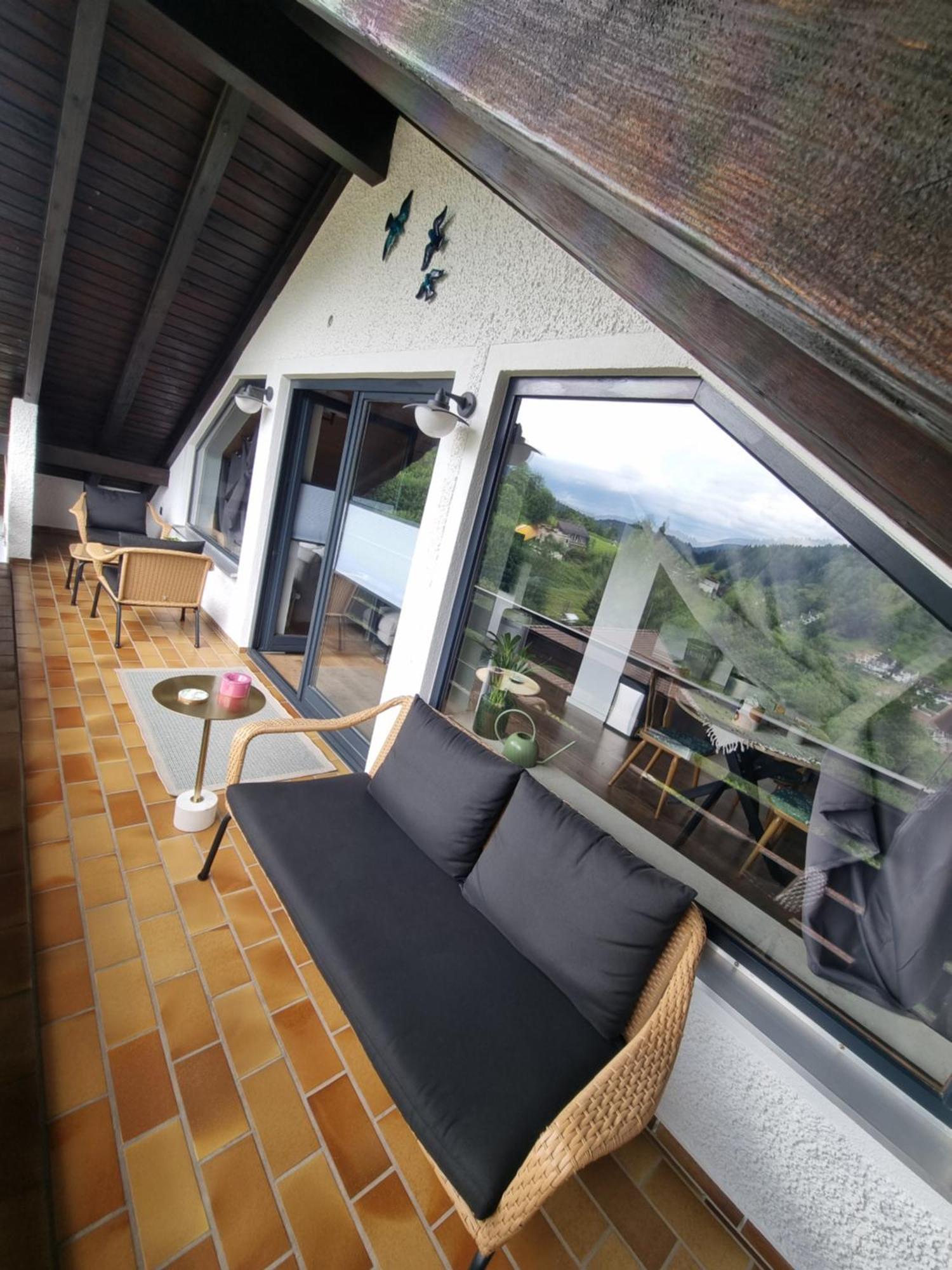 Апартаменты Miu'S Roof Альпирсбах Экстерьер фото